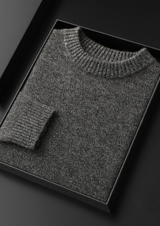 Pure Cashmere Gray Essential Crewneck | Apuro