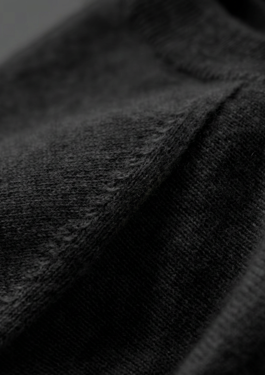 Premium Cashmere Classic Crewneck T-Shirt - Black | Apuro