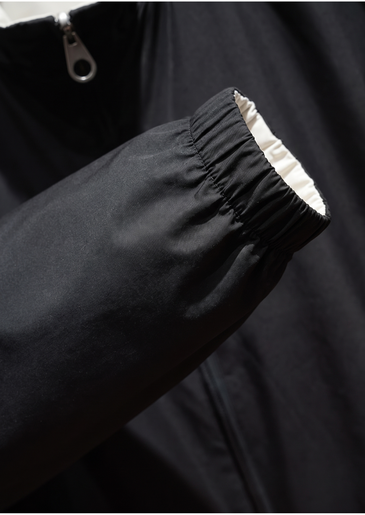 Black Technical Windbreaker Jacket | Apuro