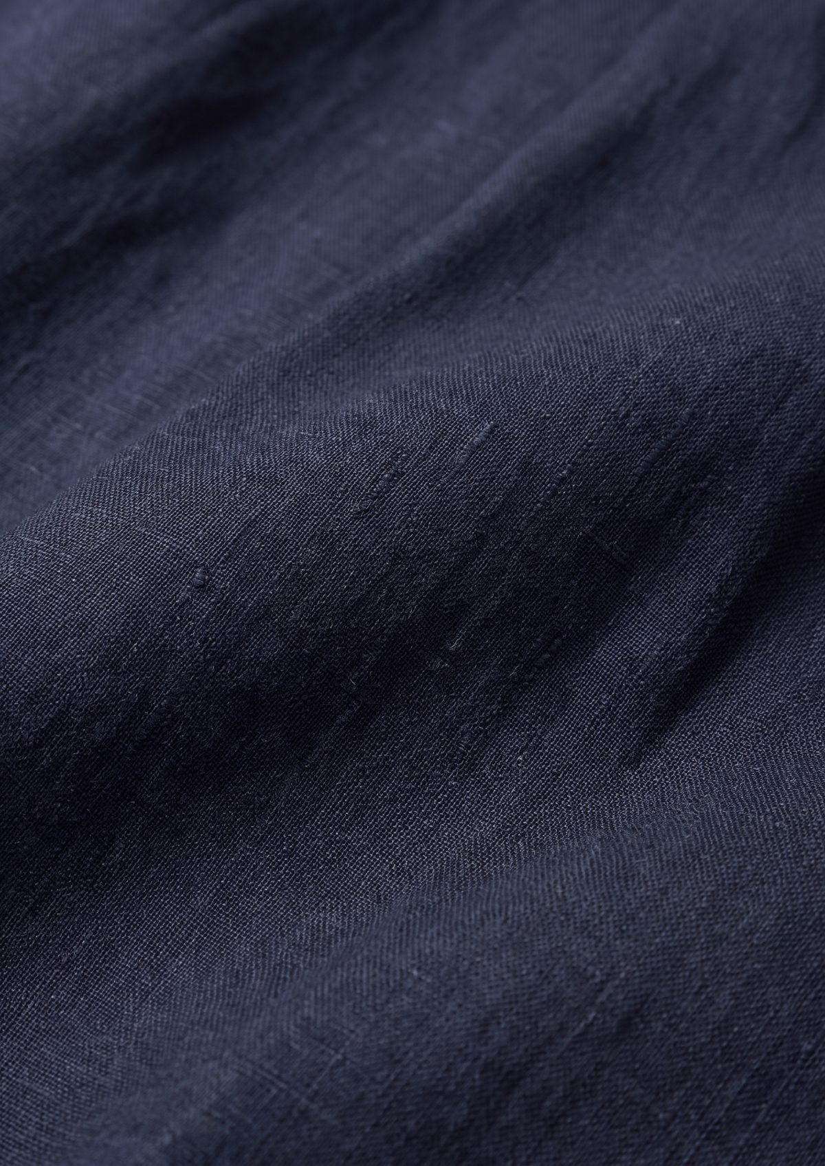 Navy Blue Pleated Linen Seaside Shorts | Apuro