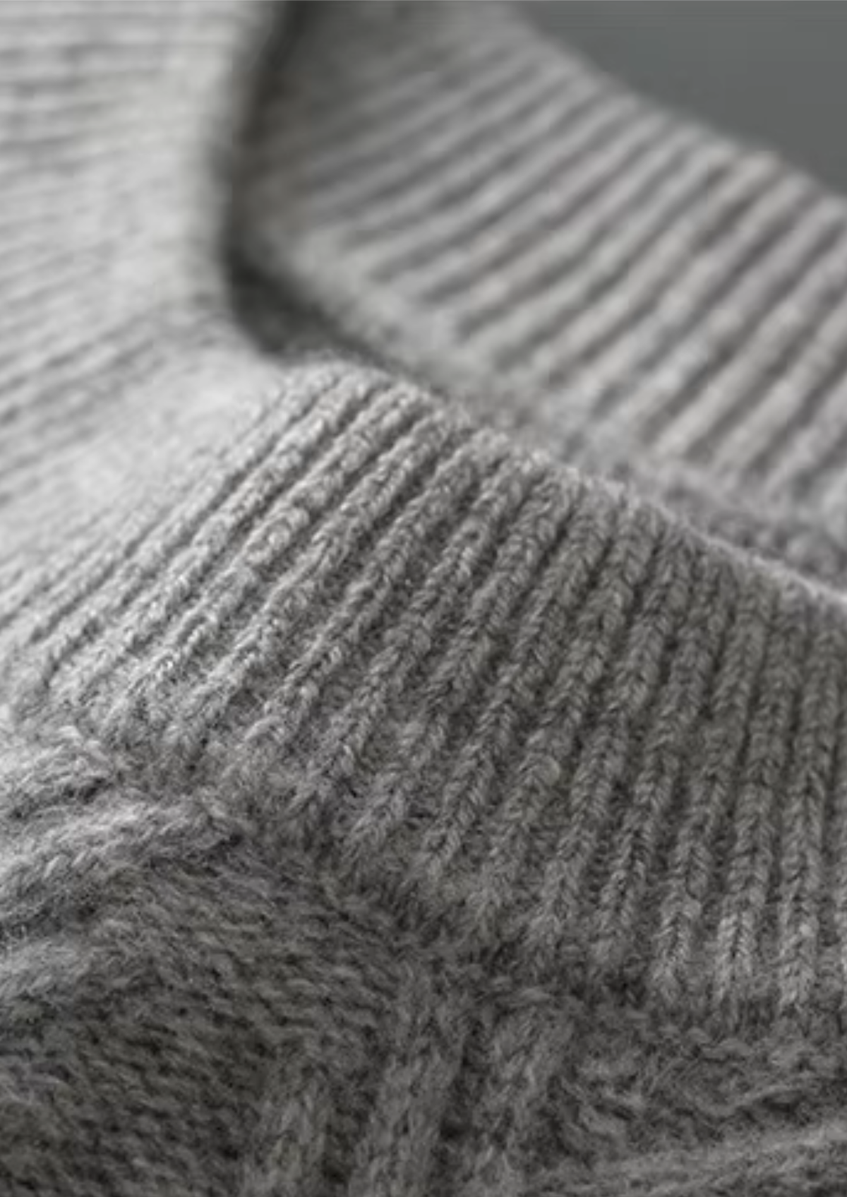 Pure Extra-Fine Merino Wool Herringbone Crewneck | Apuro