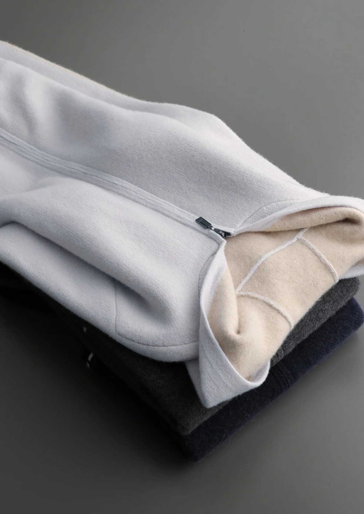 Premium Cashmere Two-Tone Zipper Hoodie | Apuro