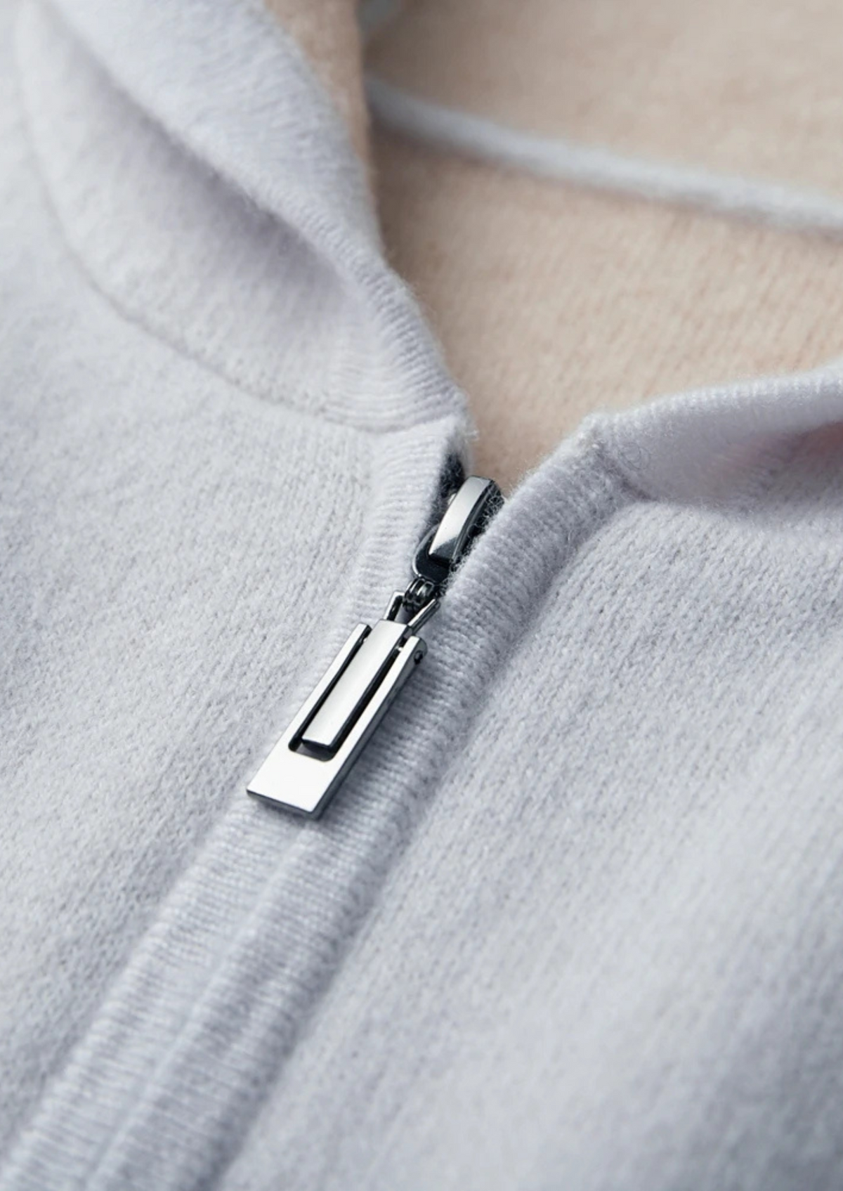 Premium Cashmere Two-Tone Zipper Hoodie | Apuro