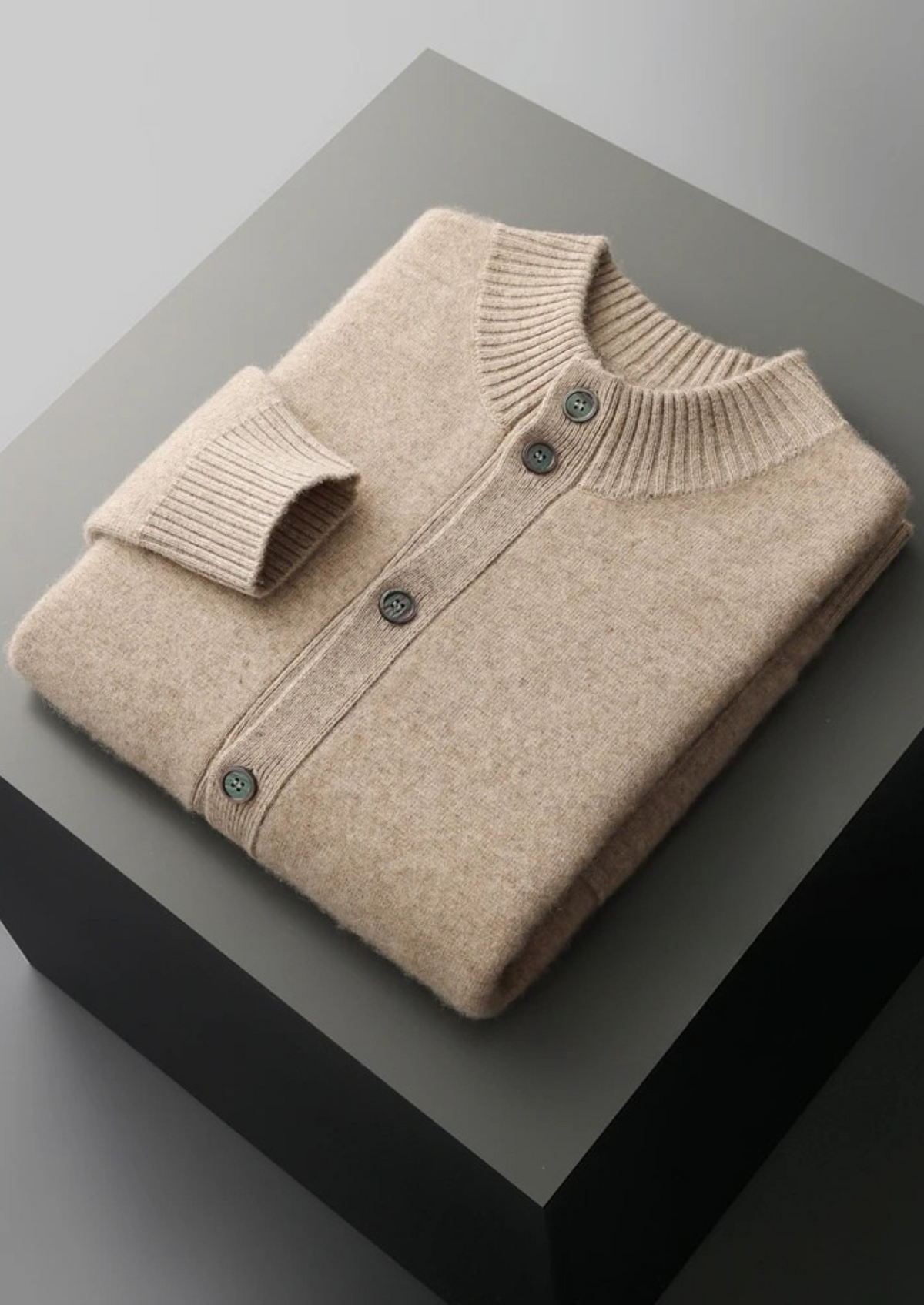 Premium Cashmere Button Cardigan | Apuro