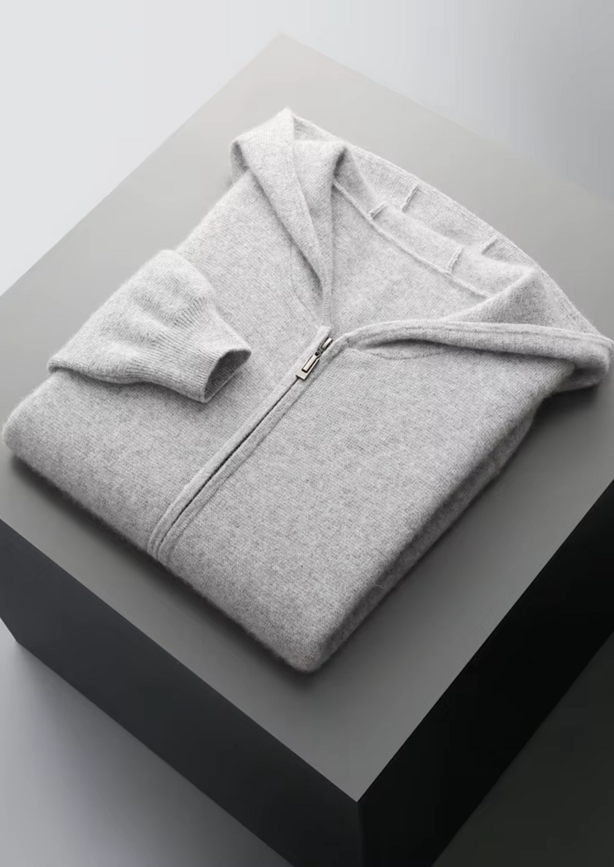 Pure Extra-Fine Merino Wool Zipper Hoodie | Apuro