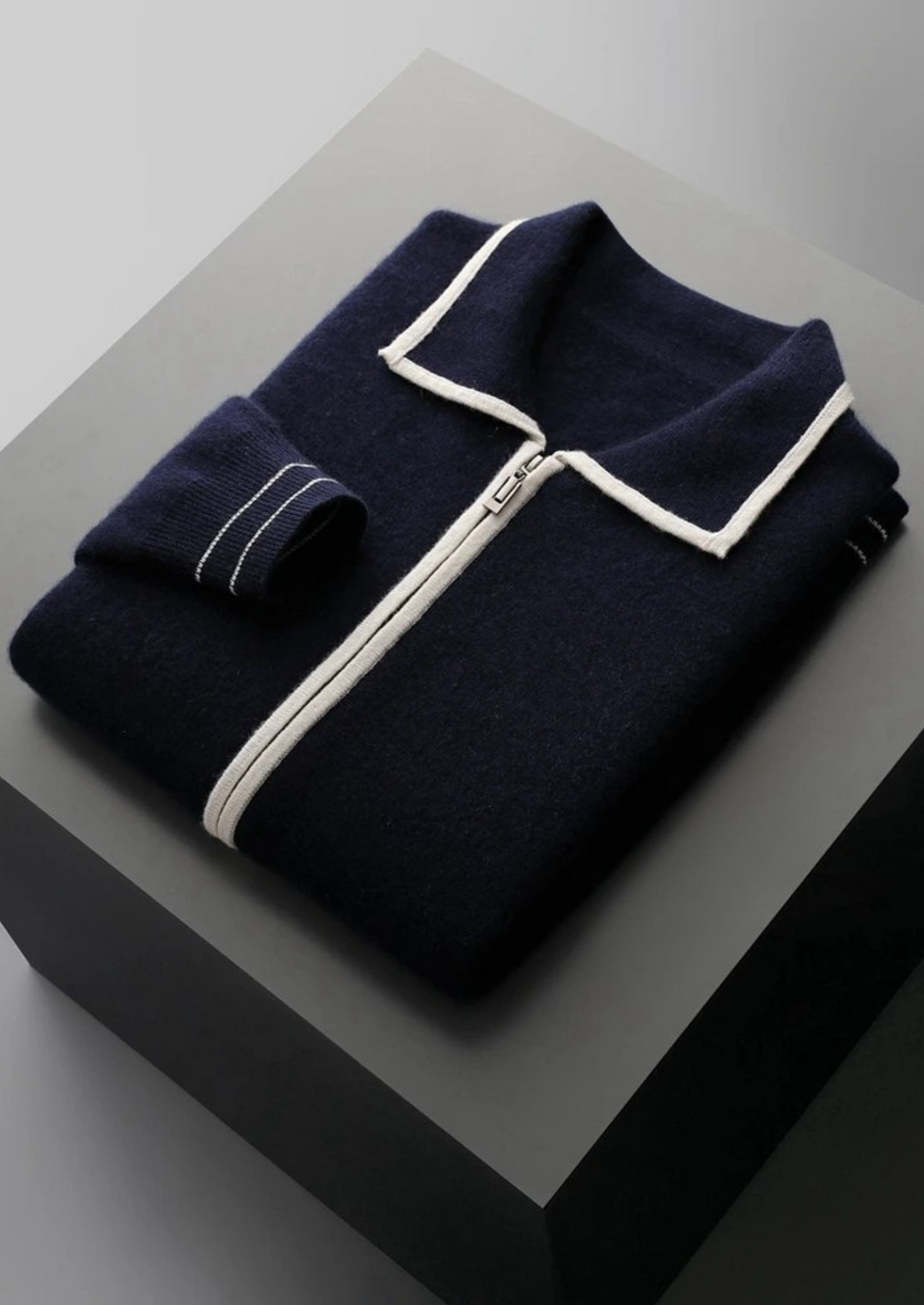 Pure Extra-Fine Merino Wool Two-Tone Polo Cardigan | Apuro