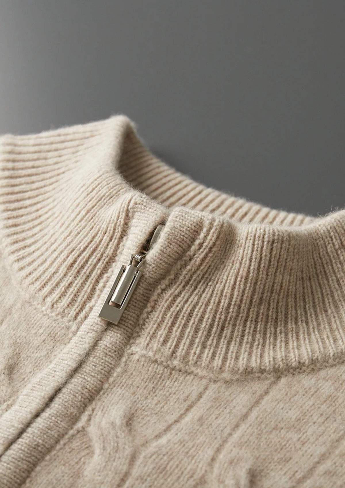 Pure Extra-Fine Merino Wool Cable Half Zip | Apuro