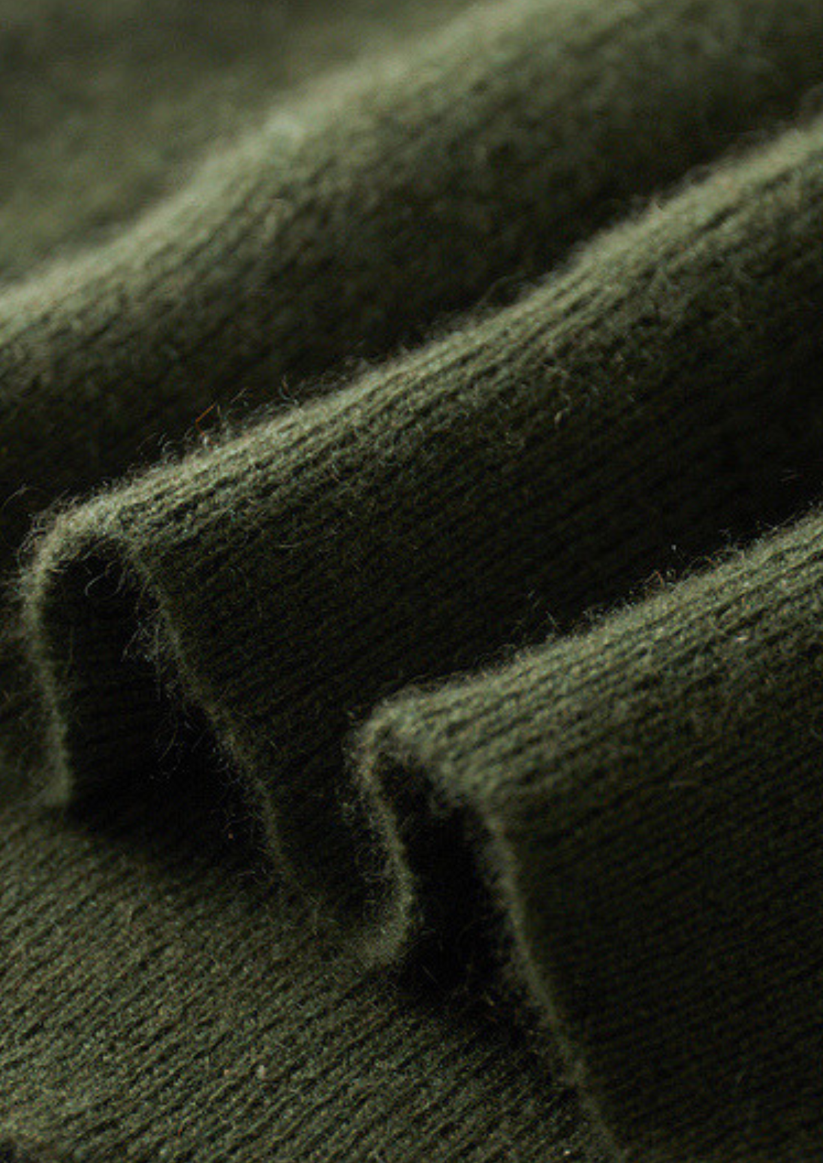 Pure Cashmere Olive Ribbed Half Zip | Apuro