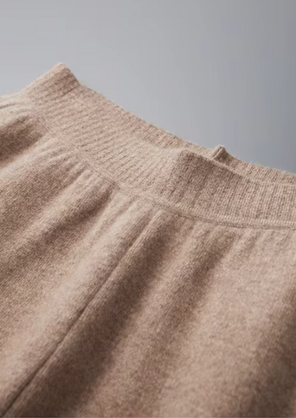 Premium Cashmere Straight Trousers | Apuro
