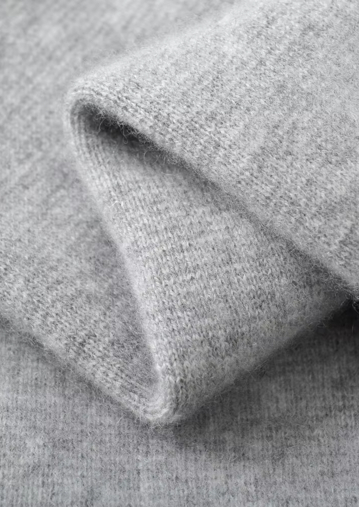 Pure Extra-Fine Merino Wool Zipper Hoodie | Apuro