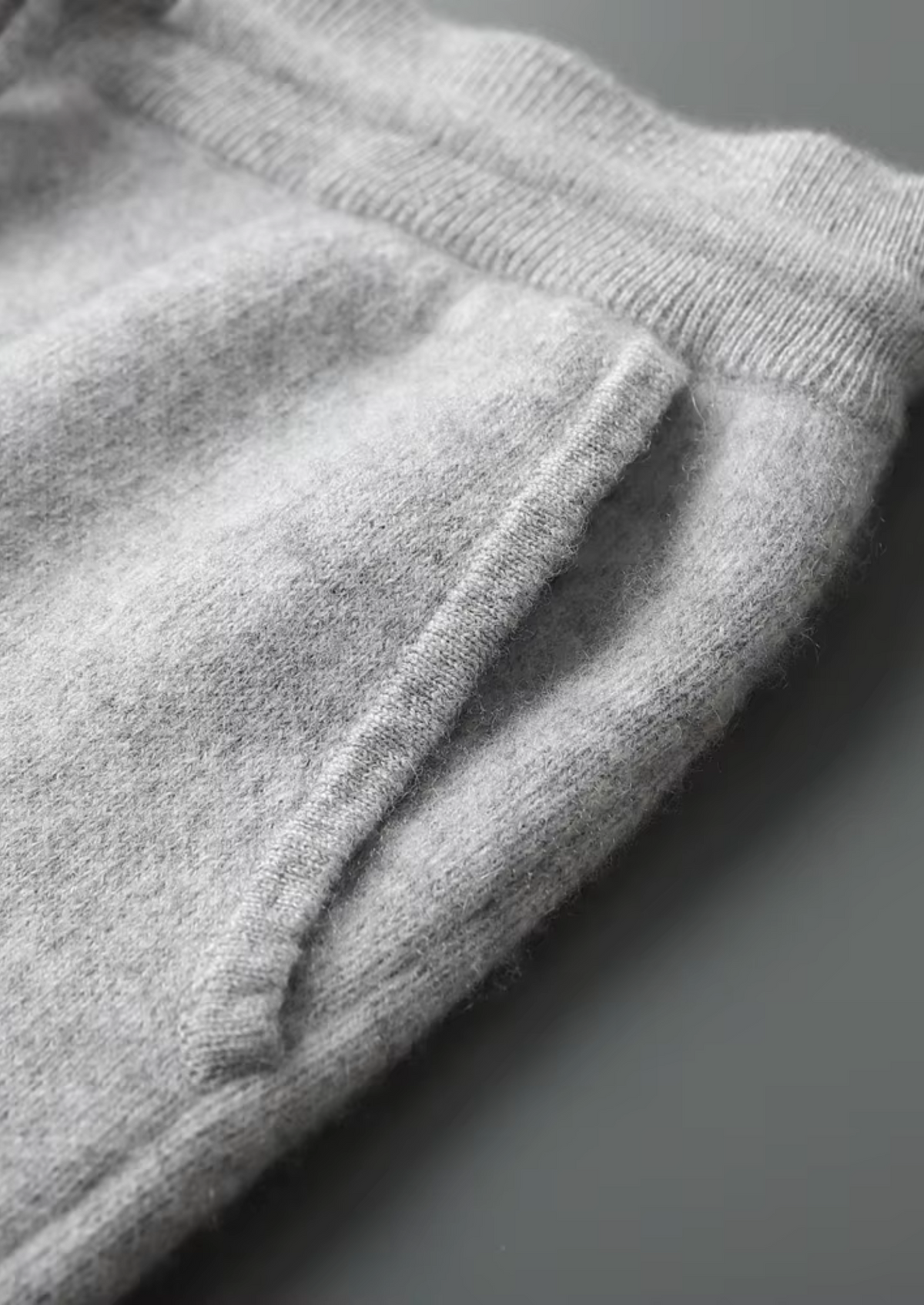 Premium Cashmere Leisure Joggers | Apuro