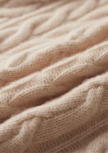 Pure Extra-Fine Merino Wool Cable Knit Crewneck | Apuro