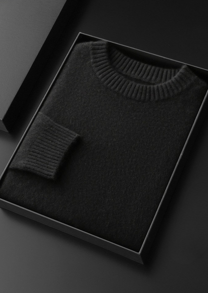 Pure Cashmere Black Essential Crewneck | Apuro