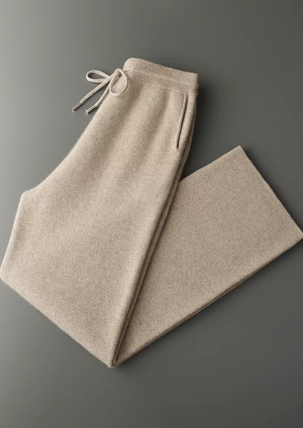 Premium Cashmere Relaxed Trousers | Apuro
