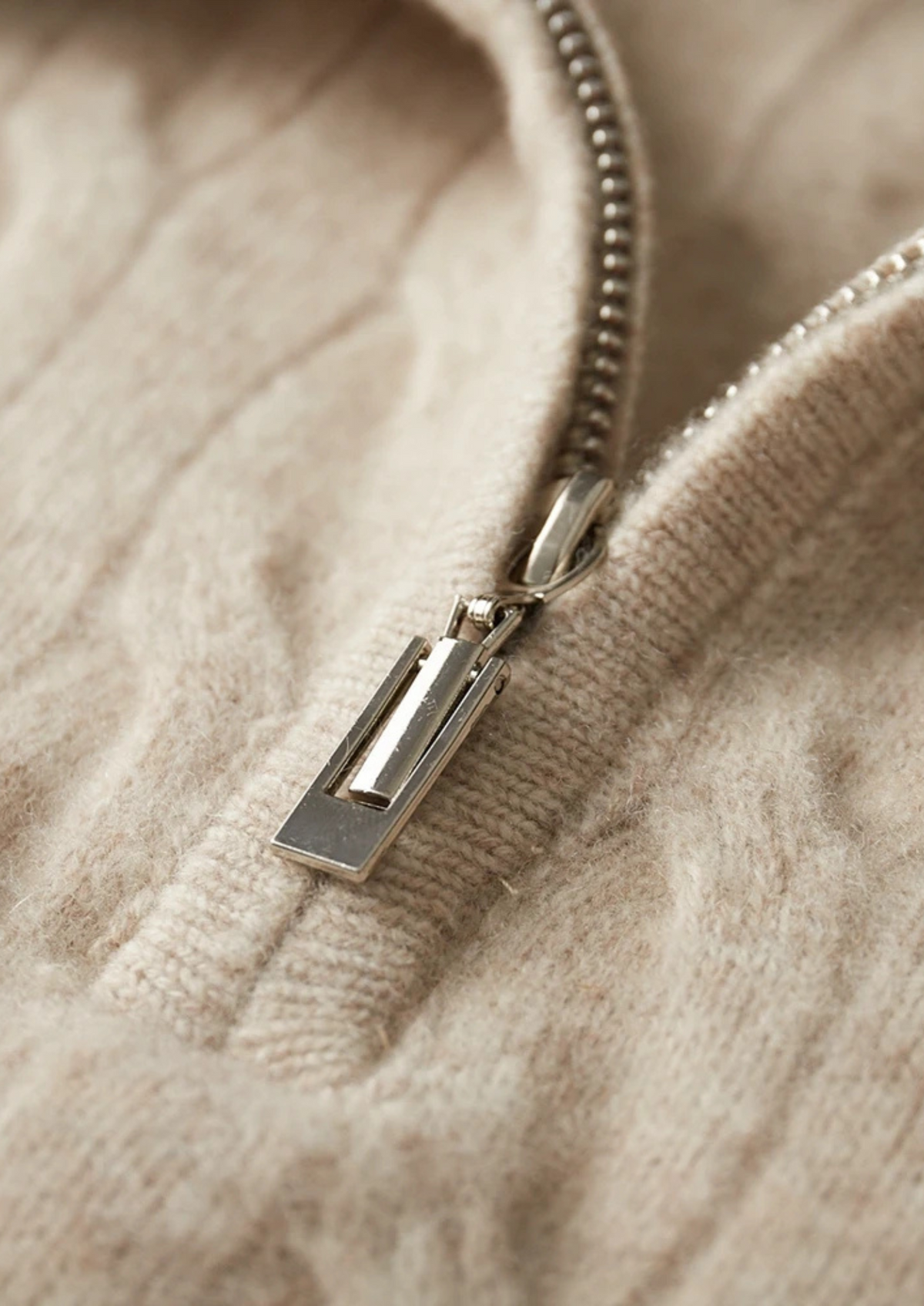 Pure Extra-Fine Merino Wool Cable Half Zip | Apuro
