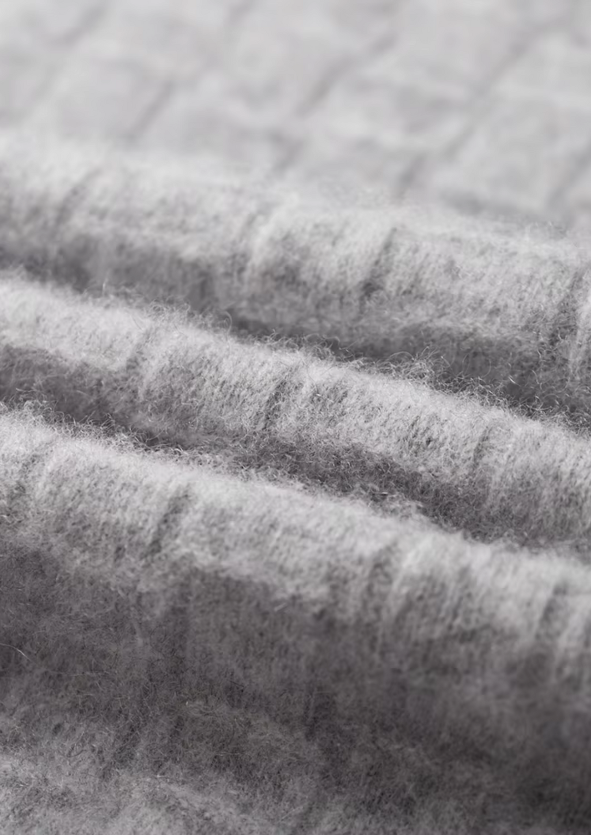 Pure Extra-Fine Merino Wool Textured Mockneck | Apuro