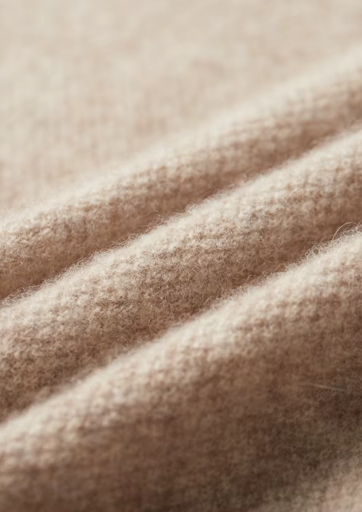 Premium Cashmere Classic Henley Sweater | Apuro