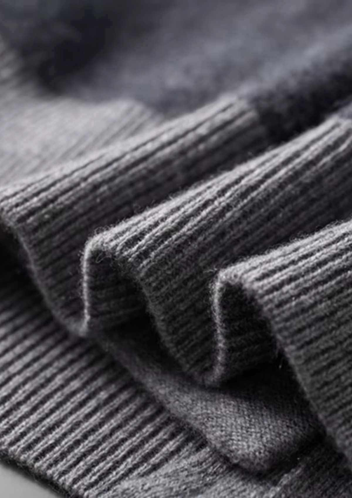 Premium Cashmere Dark Gray Torino Leisure Set | Apuro