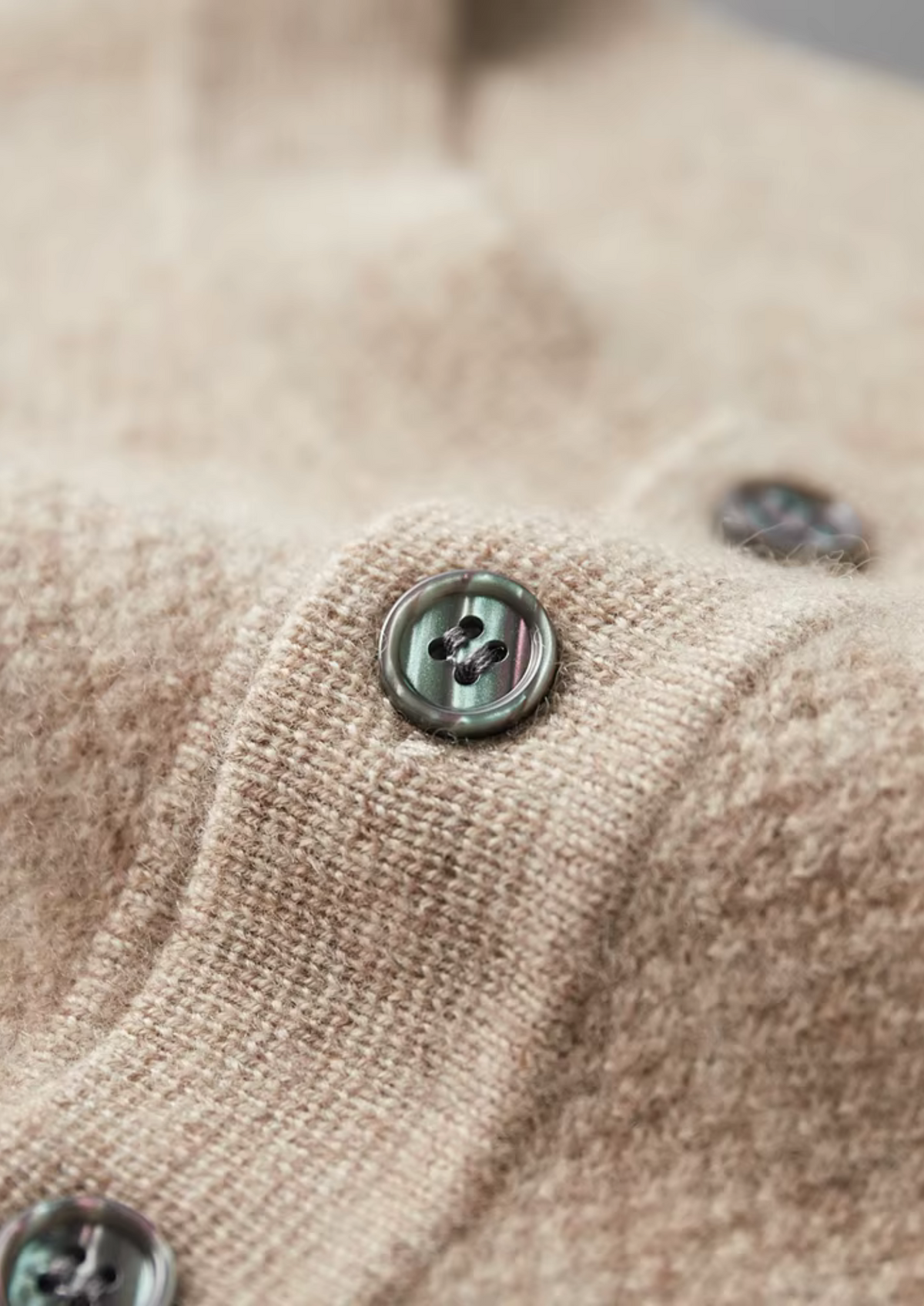 Premium Cashmere Classic Henley Sweater | Apuro