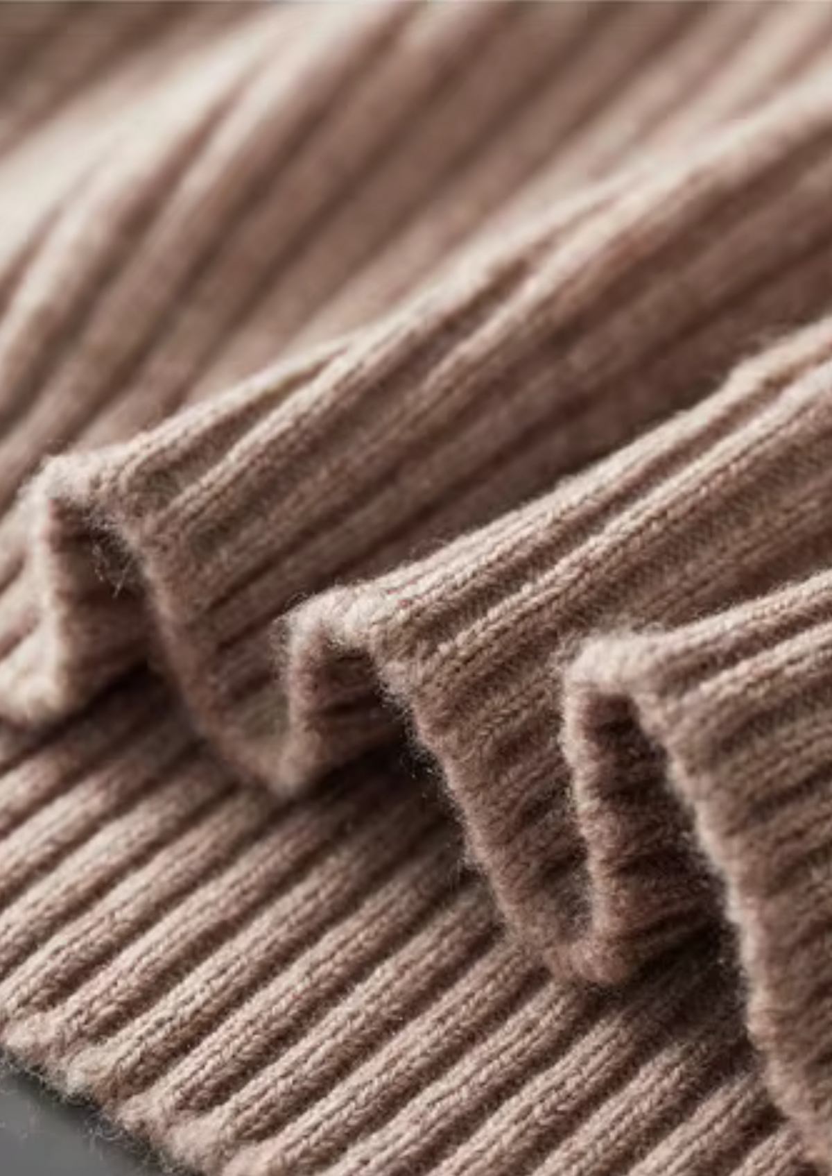 Pure Extra-Fine Merino Wool Ribbed Henley Sweater | Apuro