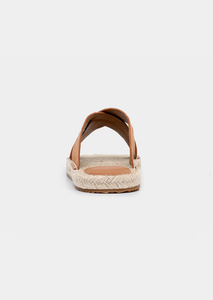 Caramel Resort Sandal | Apuro