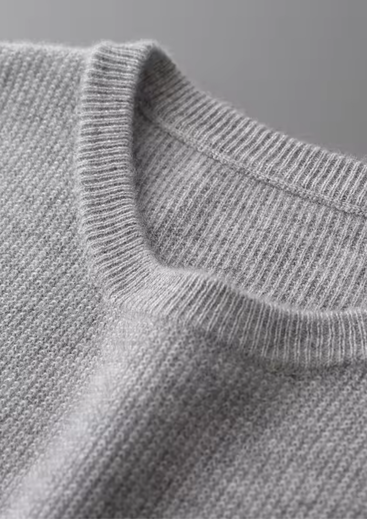 Pure Extra-Fine Merino Wool Crewneck Vest | Apuro