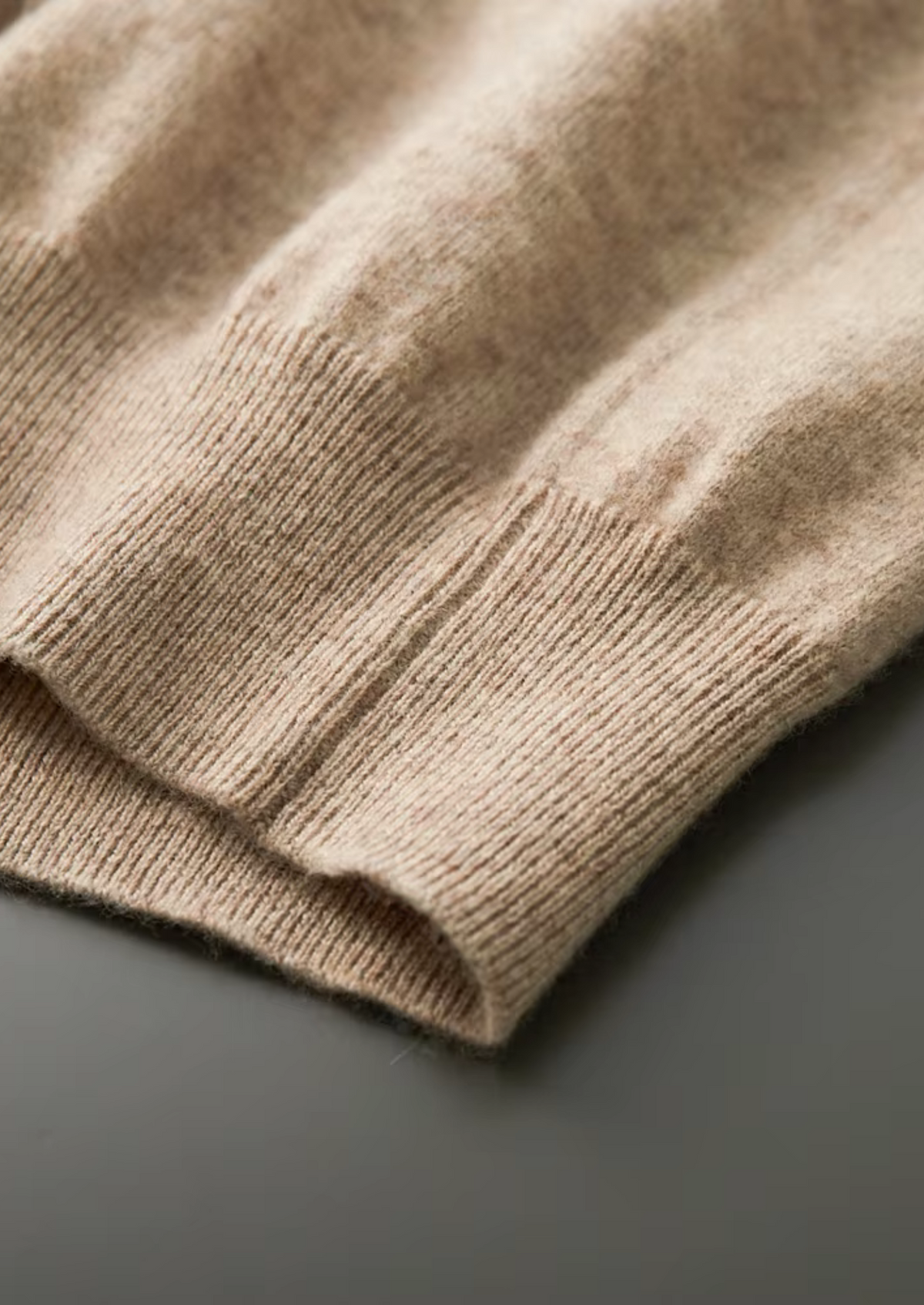 Pure Extra-Fine Merino Wool Classic V-Neck Sweater | Apuro