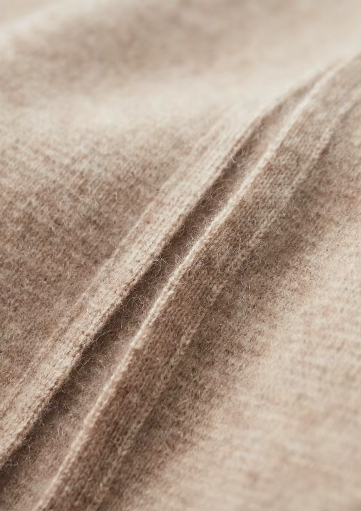 Premium Cashmere Slim Trousers | Apuro