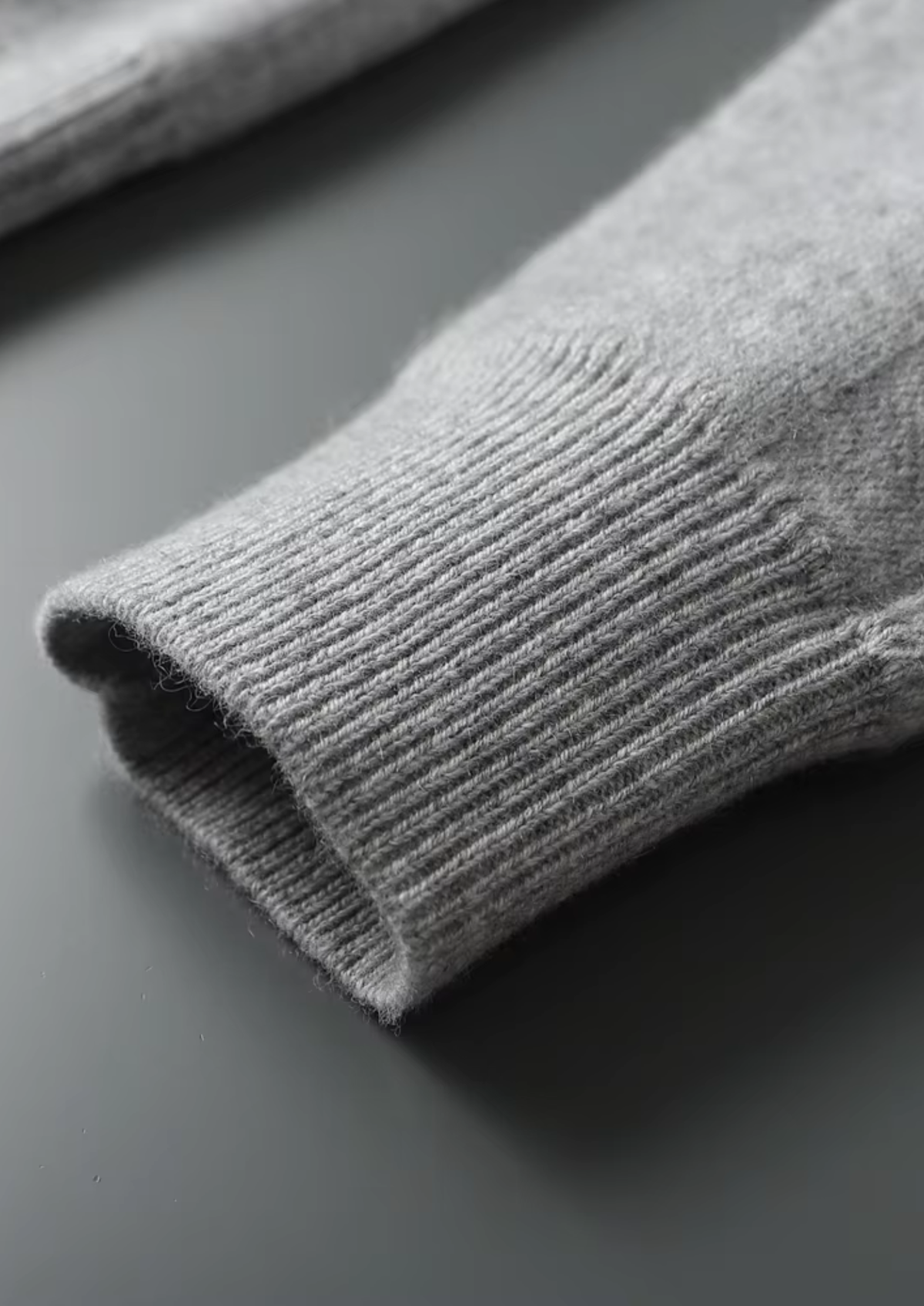 Premium Cashmere Essential Half-Zip Sweater | Apuro