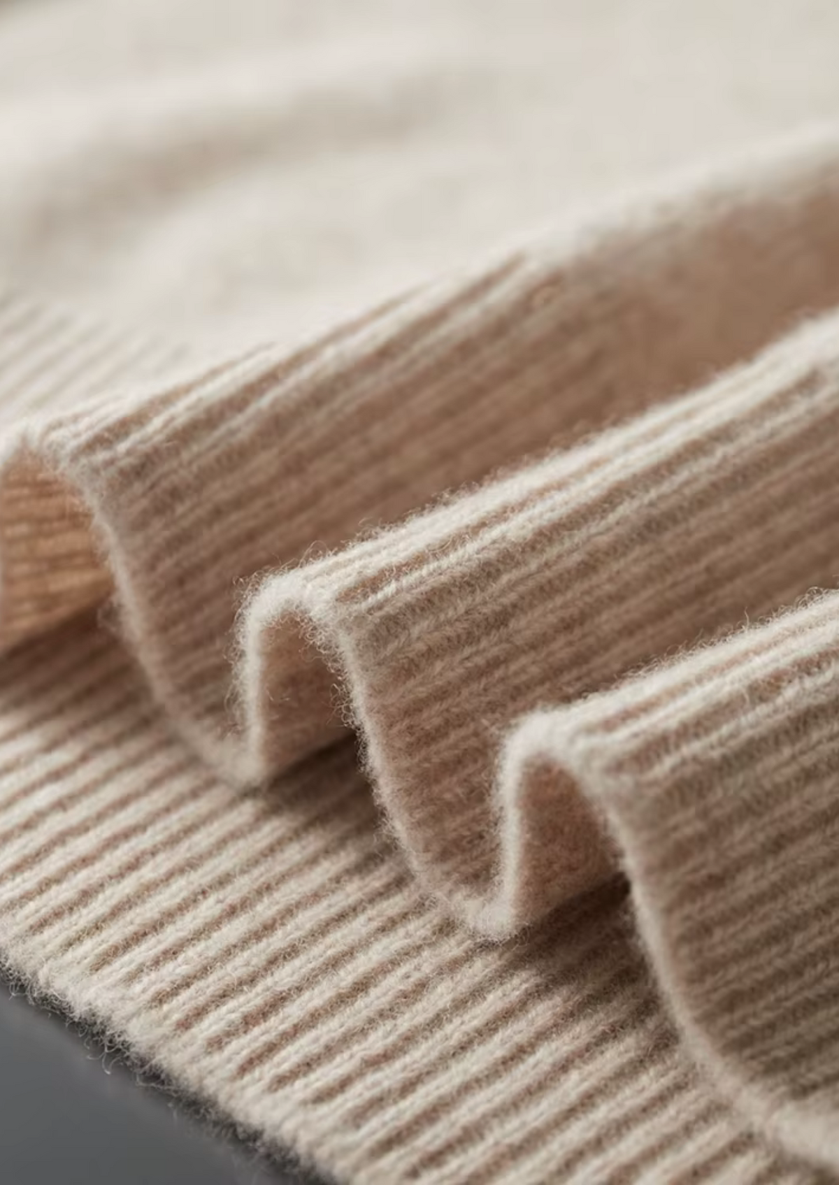 Pure Extra-Fine Merino Wool Button Hoodie | Apuro