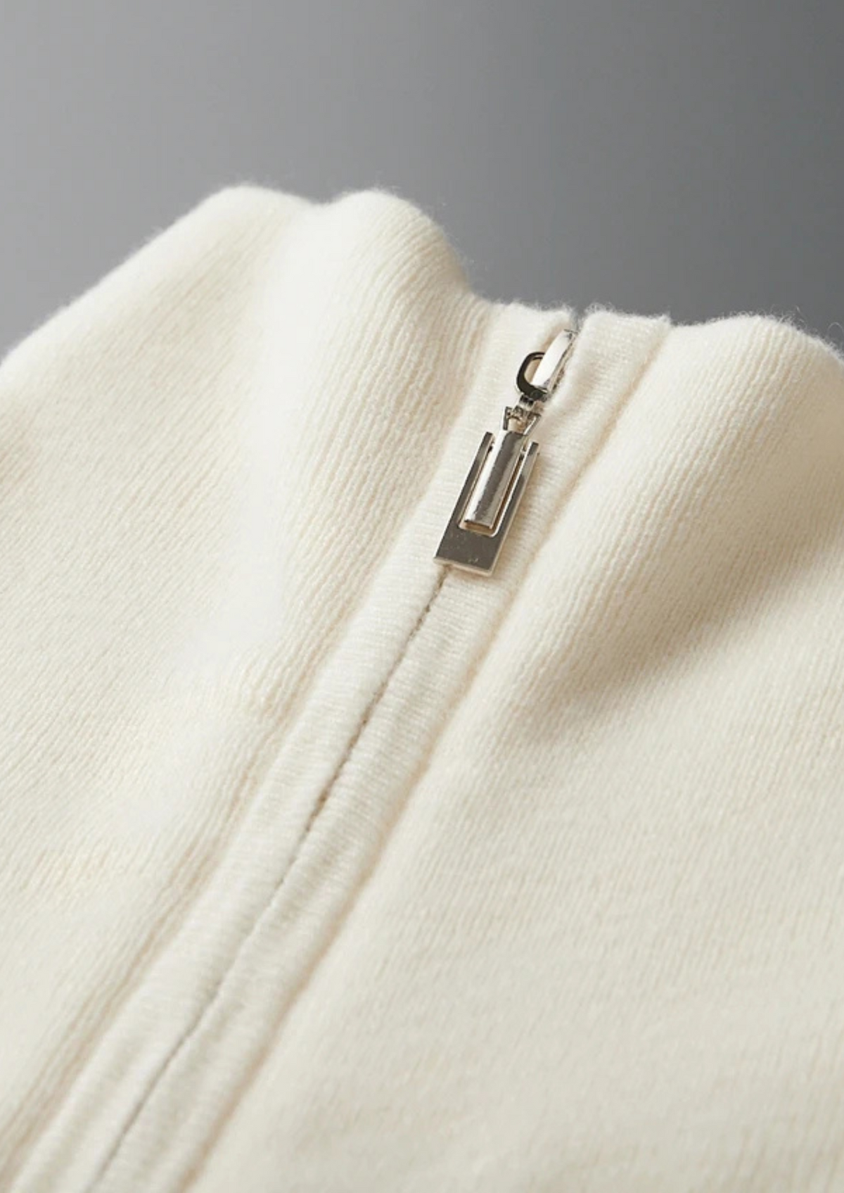 Premium Cashmere Ribbed Half-Zip Sweater | Apuro