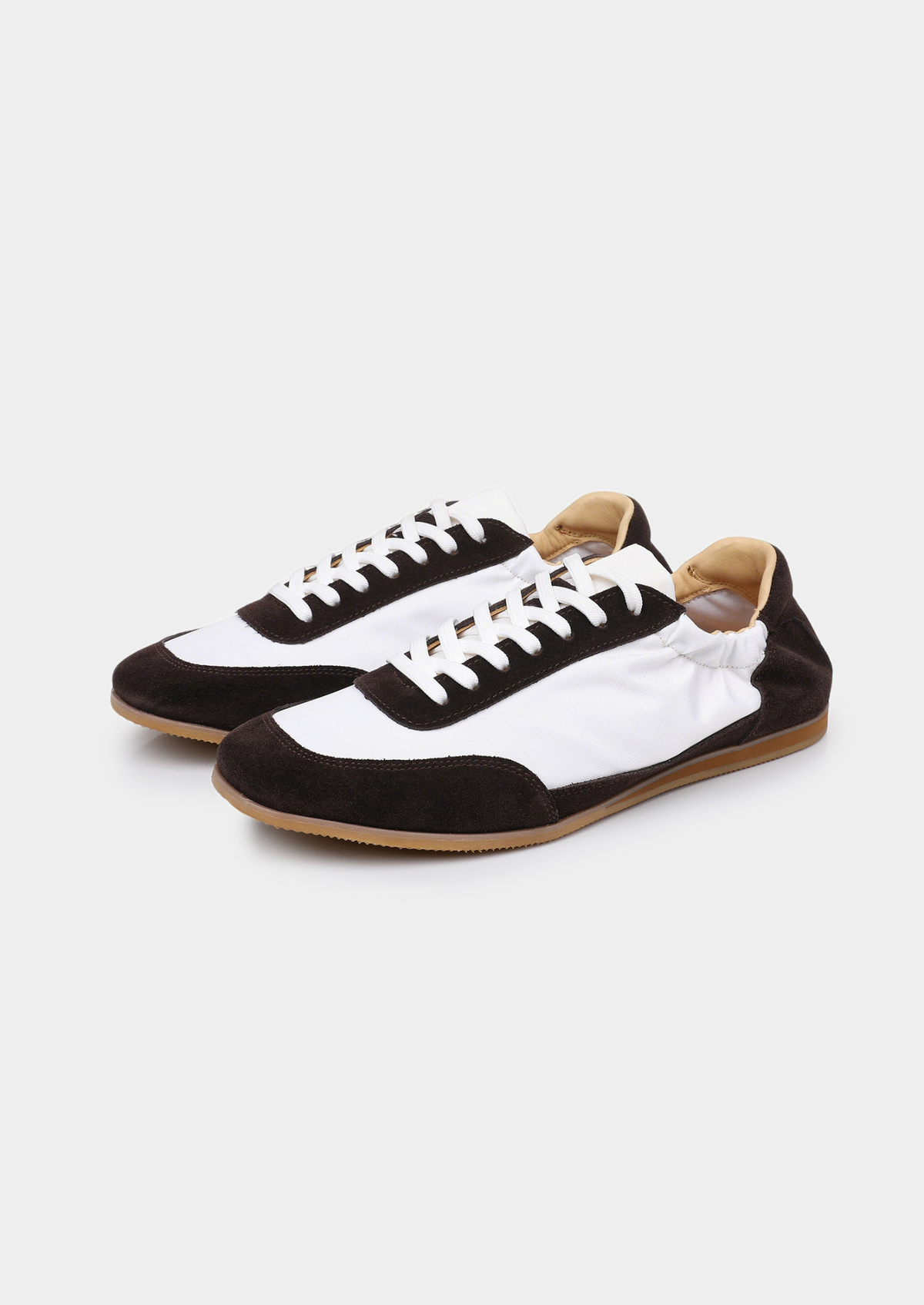 Monaco Coffee Hybrid Retro Runner | Apuro