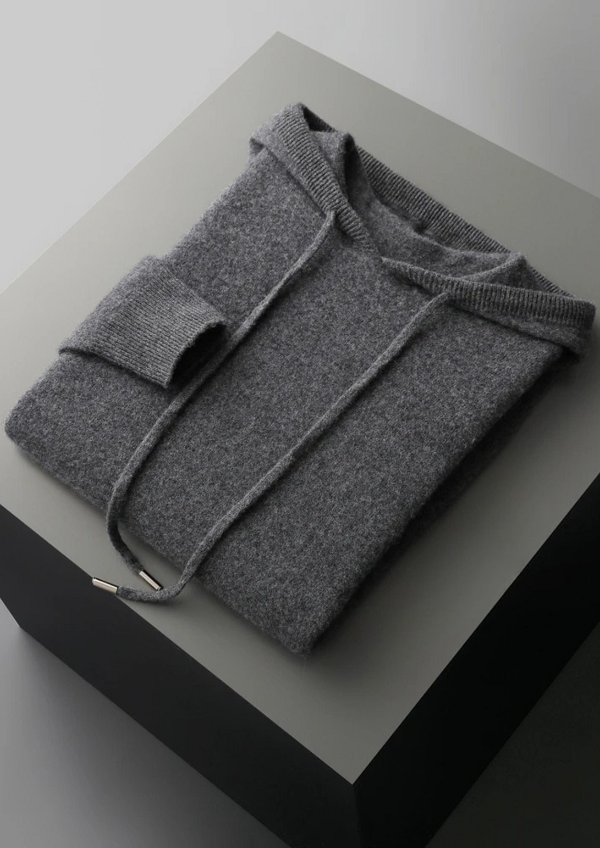 Premium Cashmere Dark Gray Alain Leisure Set | Apuro