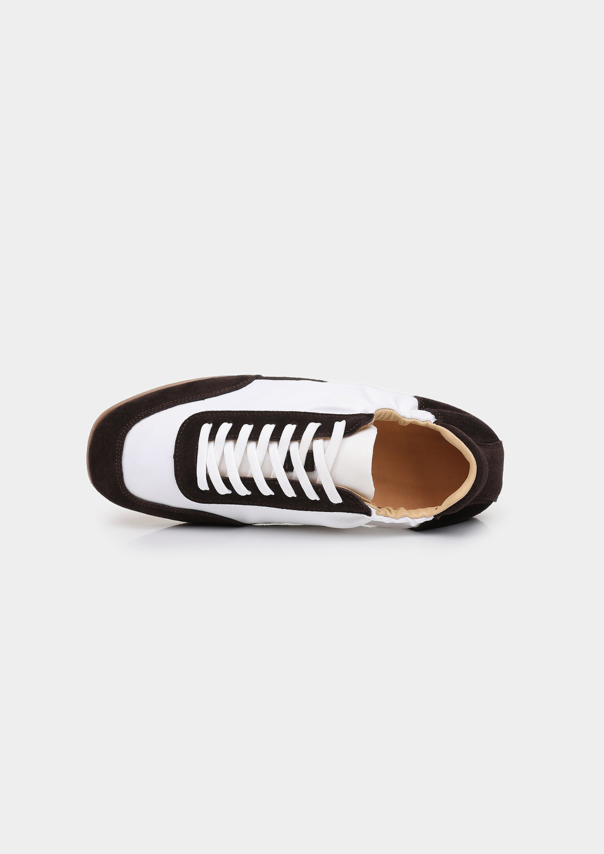 Monaco Coffee Hybrid Retro Runner | Apuro