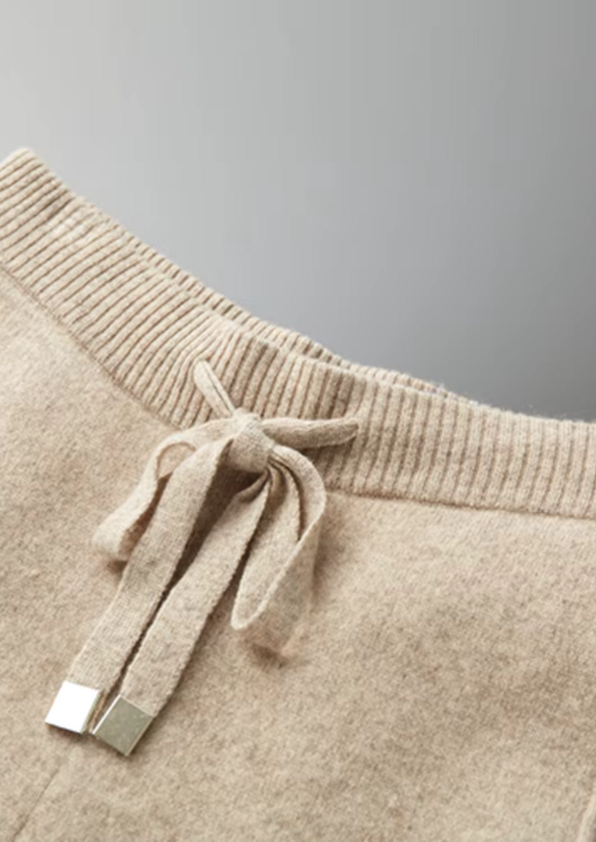 Premium Cashmere Sand Kilian Leisure Set | Apuro