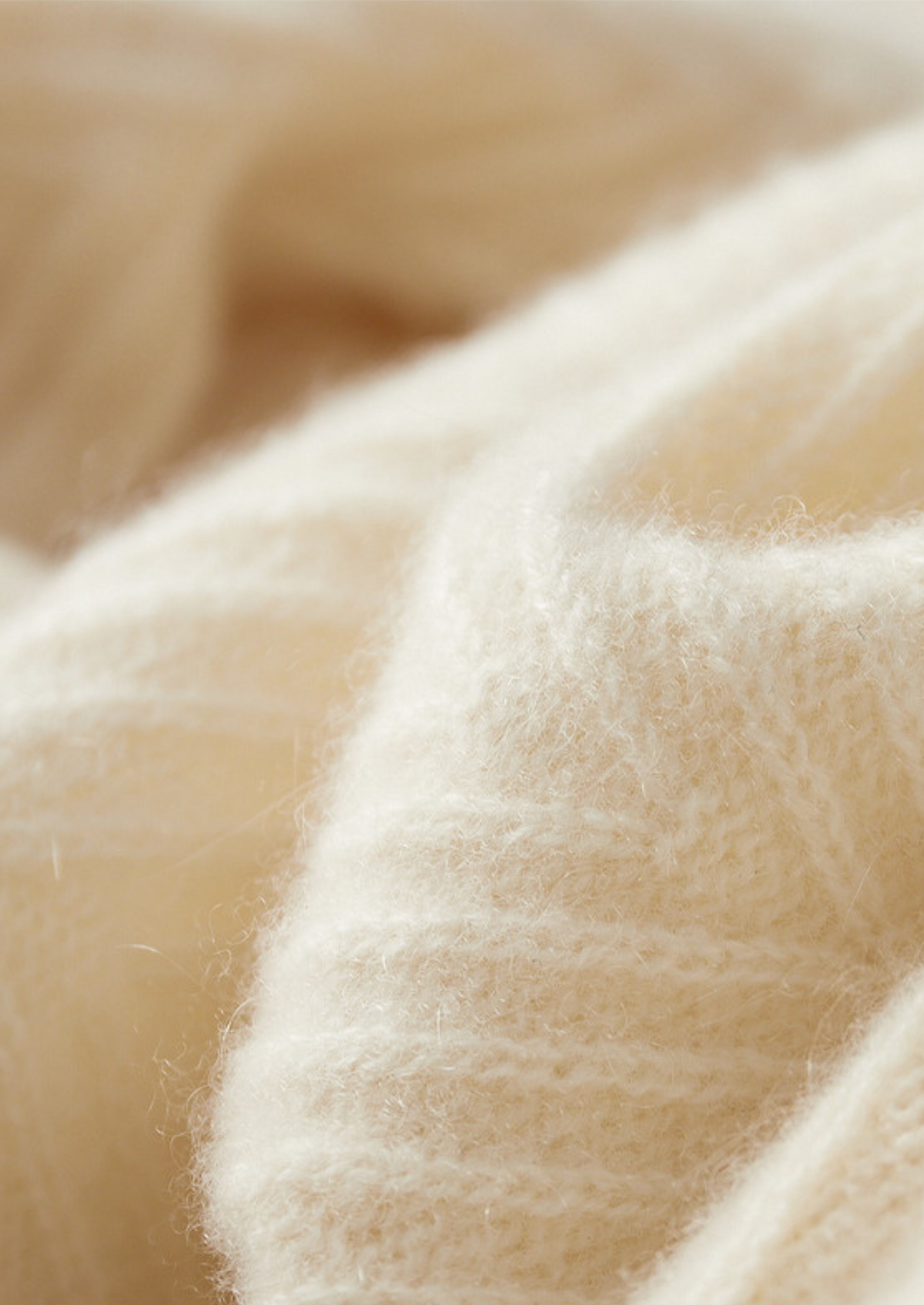 Pure Cashmere Ivory Herringbone Crewneck | Apuro