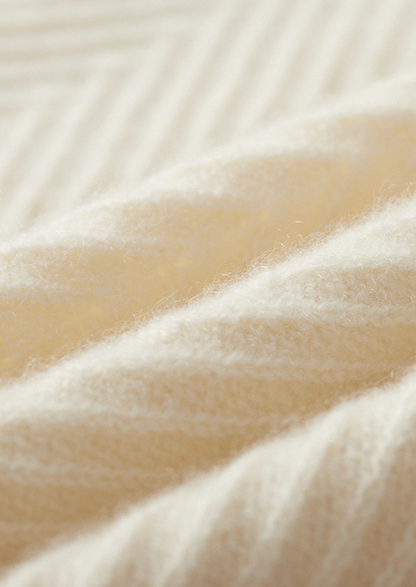 Pure Cashmere Ivory Herringbone Crewneck | Apuro