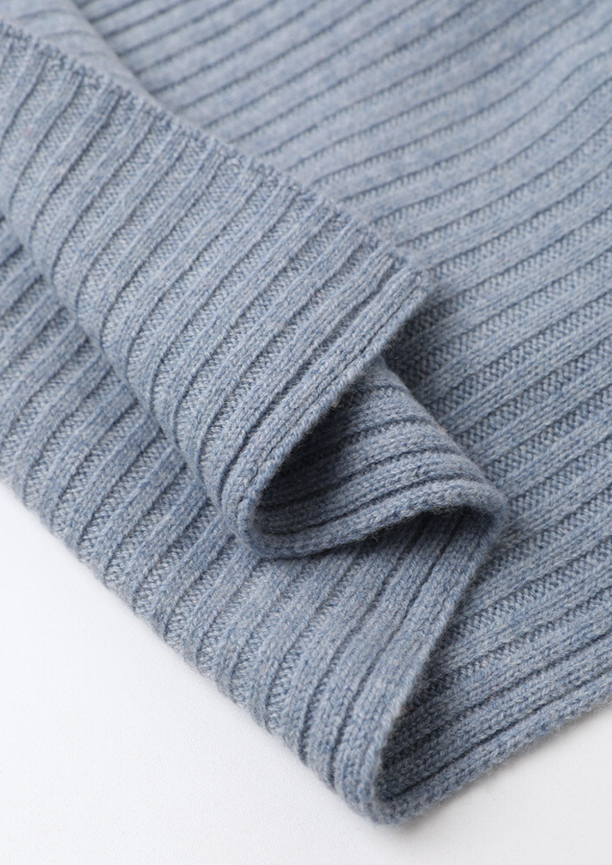 Pure Extra-Fine Merino Wool Wintertime Essentials - Light Blue | Apuro