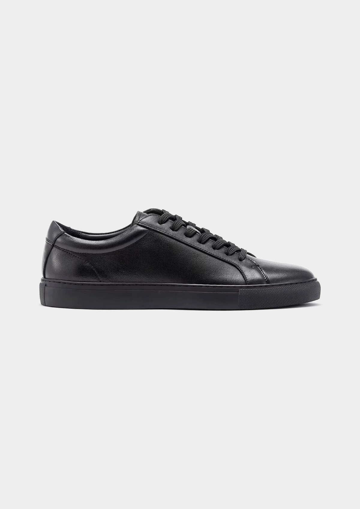 Black Essential Leather Sneaker | Apuro