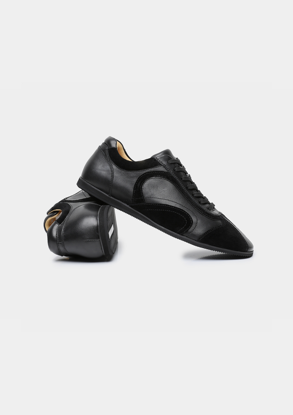 Black Retro Hybrid Suede Leather Runner | Apuro