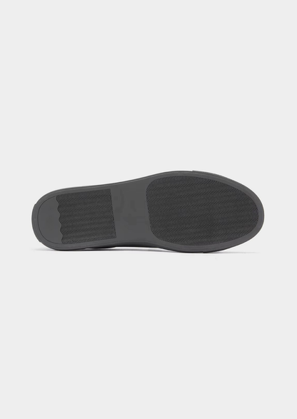 Black Essential Leather Sneaker | Apuro