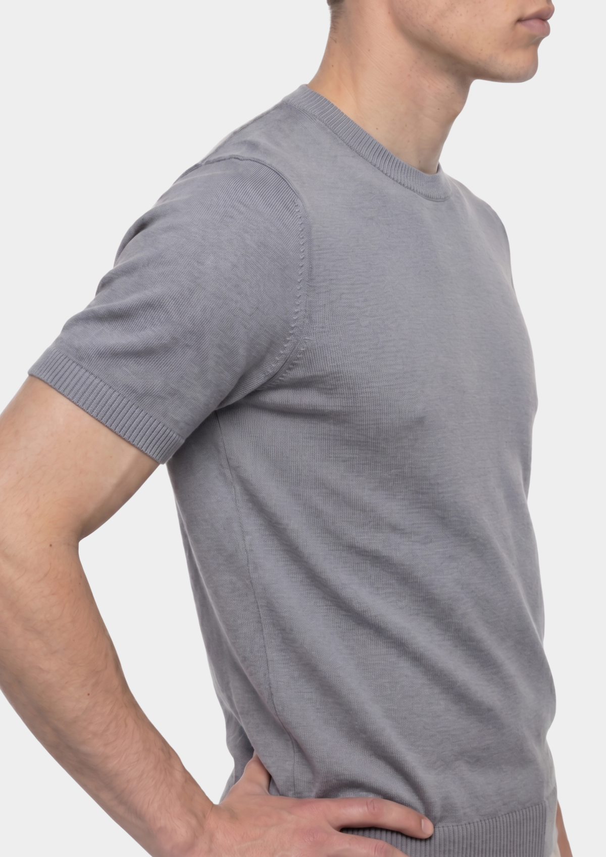 Essential Fog Gray Knitted Crewneck T-Shirt | Apuro