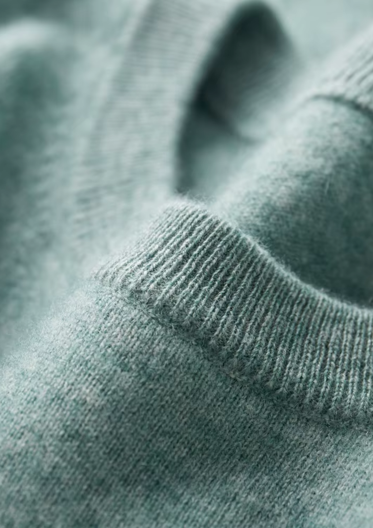 Premium Cashmere Classic Crewneck T-Shirt - Verdant Slate | Apuro