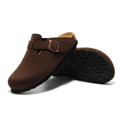 Apuro Suede Boston Clogs - Dark Brown