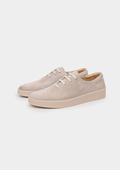 Light Gray Minimal Suede Sneakers | Apuro
