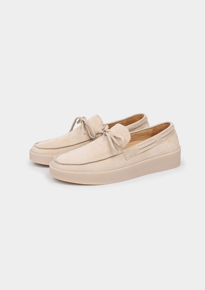 Ivory Boat Loafers | Apuro