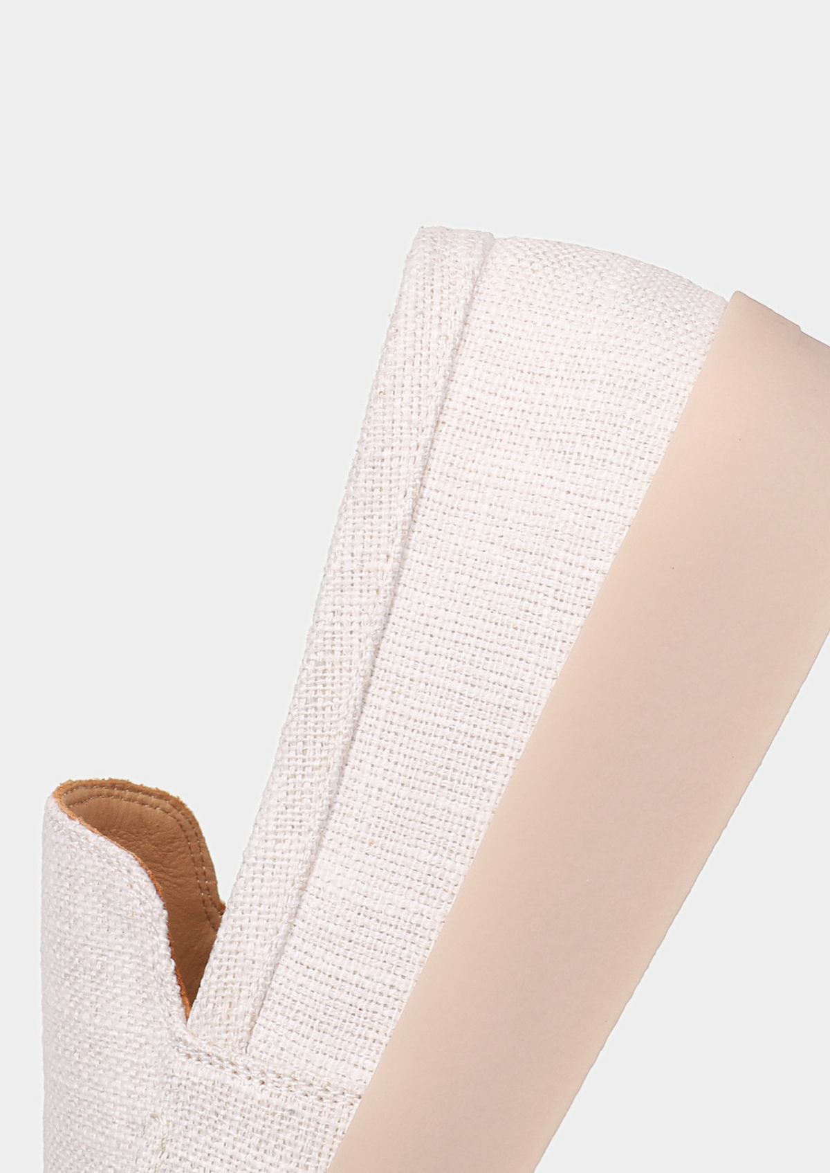 White Linen City Loafers | Apuro