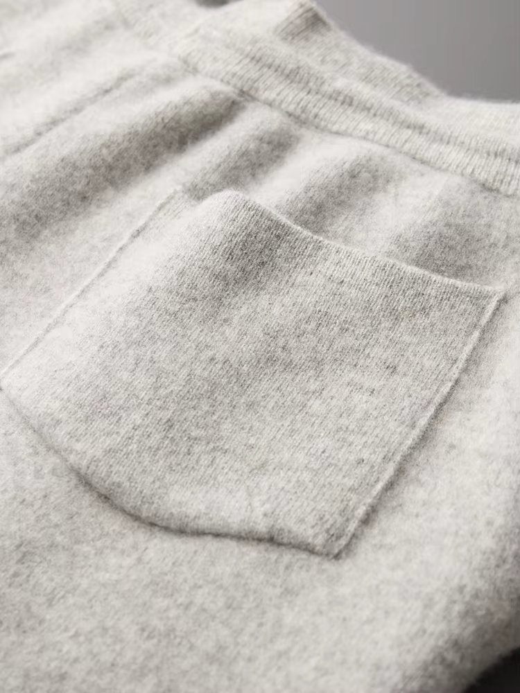 Pure Extra-Fine Merino Wool Leisure Trousers | Apuro